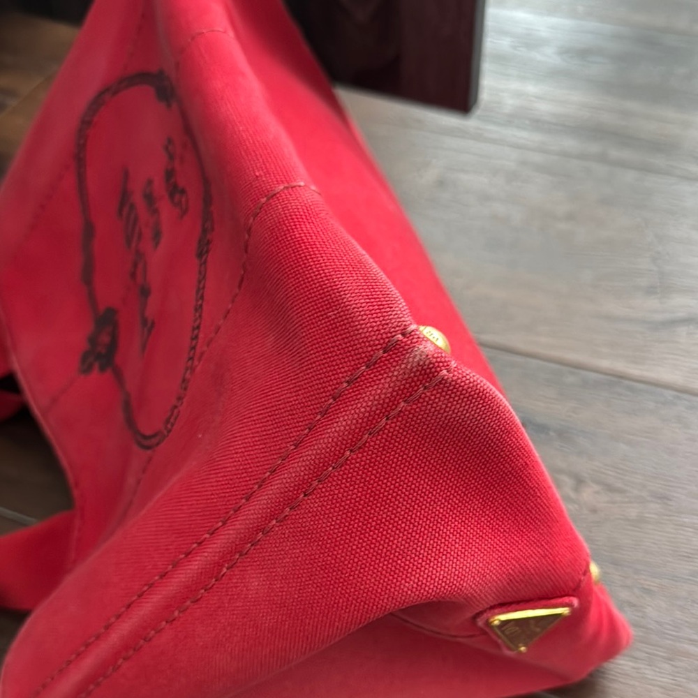 Prada Canapa Pre Owned Red Tote Canvas Bag Logo and Structured Design.Code 194/A - Picture 11 of 17